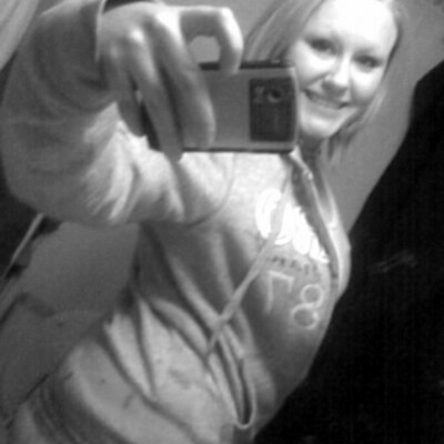 Profile Picture of Hillary Wheeler (@hillarydawn16) on Twitter