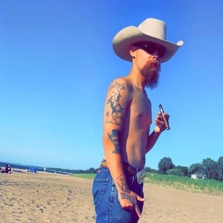 Profile Picture of Justin Dallas (@justin_dallas_official) on Tiktok