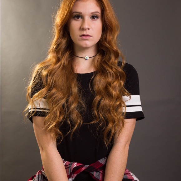 Profile Picture of Haley Fry (@highley_fry) on Poshmark