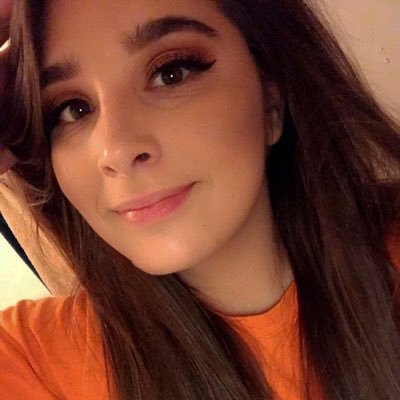 Profile Picture of Gabriel  🌻 (@GabrielSharp14) on Twitter