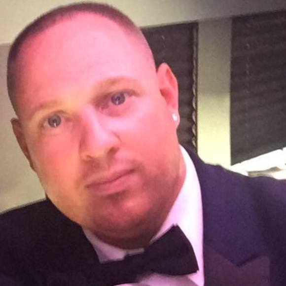 Profile Picture of Christopher Armata (@chrisarmata) on Poshmark
