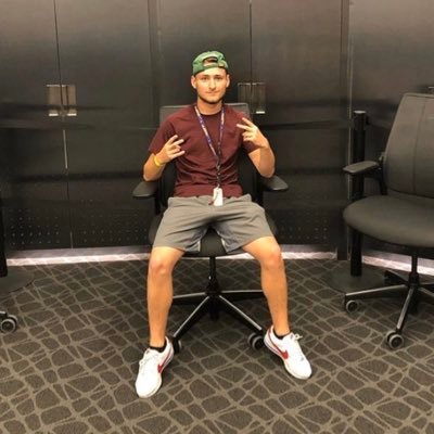 Profile Picture of Sam Hendricks (@HendricksSam33) on Twitter