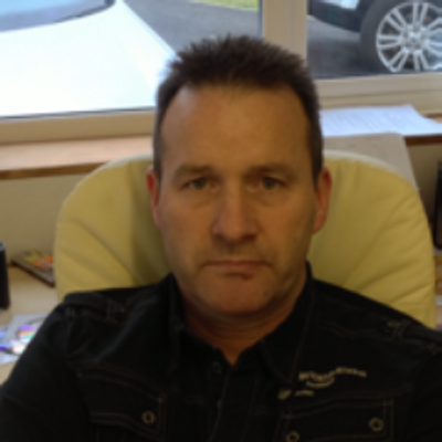 Profile Picture of Clive Roberts (@cliveroberts1) on Twitter
