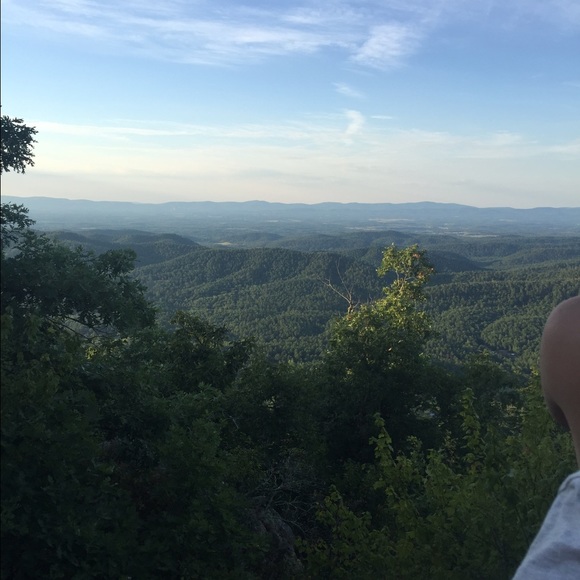 Profile Picture of Tanna Morren (@tmorren) on Poshmark