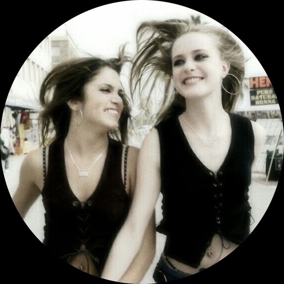 Matthew Kalman - Poshmark Profile Picture of Matthew Kalman (@bigbootygirls) on Poshmark