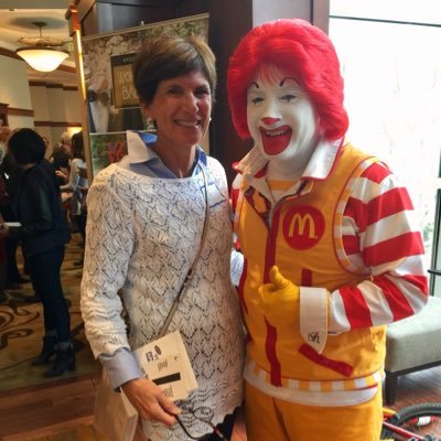 Profile Picture of Pat Parente-Maher (@ParenteAvila) on Twitter