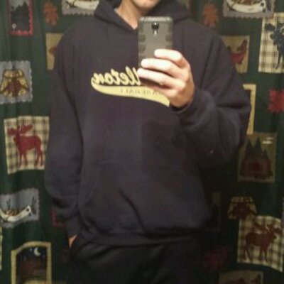 Profile Picture of Zachary Lara (@10Larazacht) on Twitter