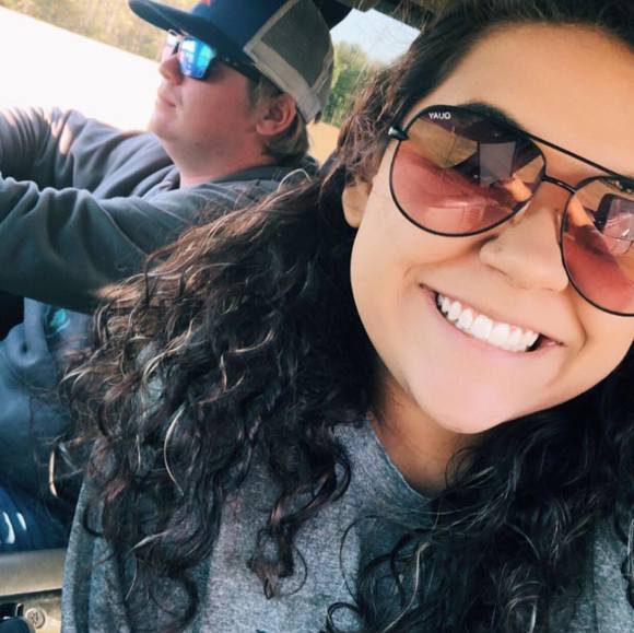 Profile Picture of Amanda Winstead (@amandalenice) on Poshmark