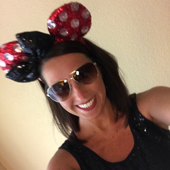 Profile Picture of Trisha Clark (@tclark_1984) on Poshmark