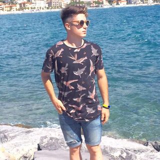 Profile Picture of Andrea Fattor (@andrea.fattor.9) on Facebook