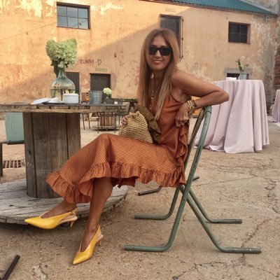 Profile Picture of CARMENHUMMER (@CarmenHummer) on Twitter