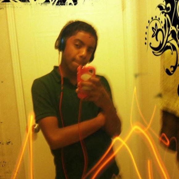 Profile Picture of Marcal Slack (@slack1234) on Poshmark