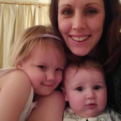 Profile Picture of Laura Michael (@LauraEMic) on Twitter