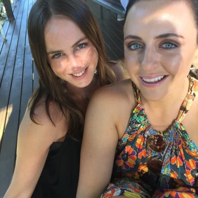 Profile Picture of Clementine Scott (@clemscott) on Twitter