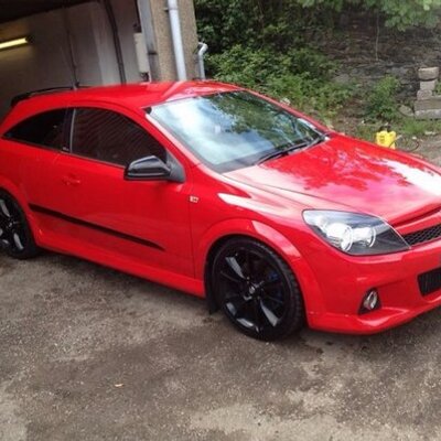 Profile Picture of Squeek (@GreenlawAndrew) on Twitter