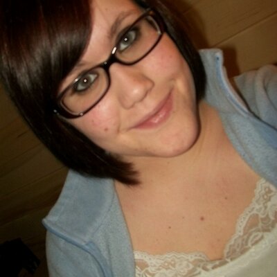 Profile Picture of Olivia Howe (@Uhhlivia) on Twitter