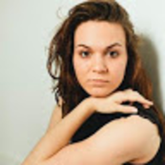 Profile Picture of Kerrie Josefovsky (@kjosefovsky) on Poshmark