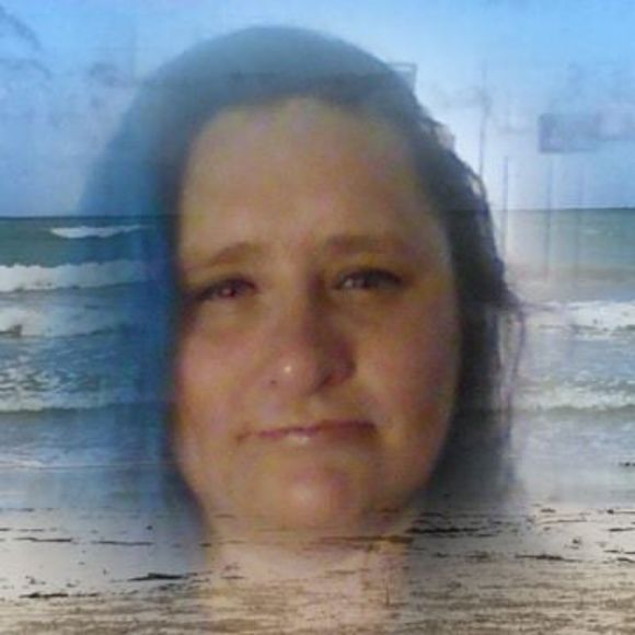 Profile Picture of Trichea marie Minkel (@smokenmamma) on Poshmark