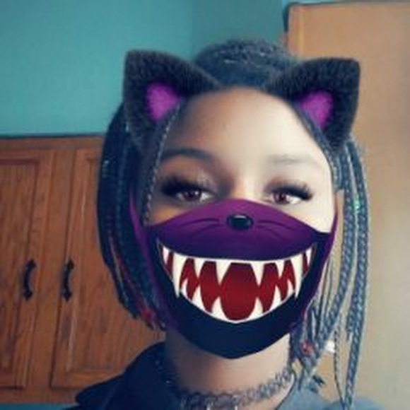 Profile Picture of Marquita Gleghorn (@kekelulupretty) on Poshmark