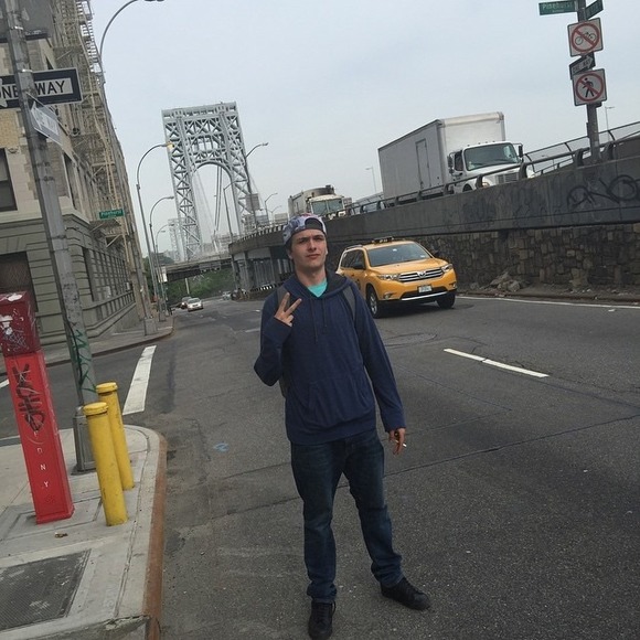 Profile Picture of Cody Caruthers (@iamcody3b) on Poshmark