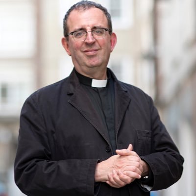 Profile Picture of Richard Coles (@RevRichardColes) on Twitter