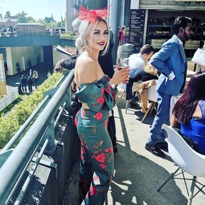 Profile Picture of Zoe Chandler (@zoechandler94) on Twitter