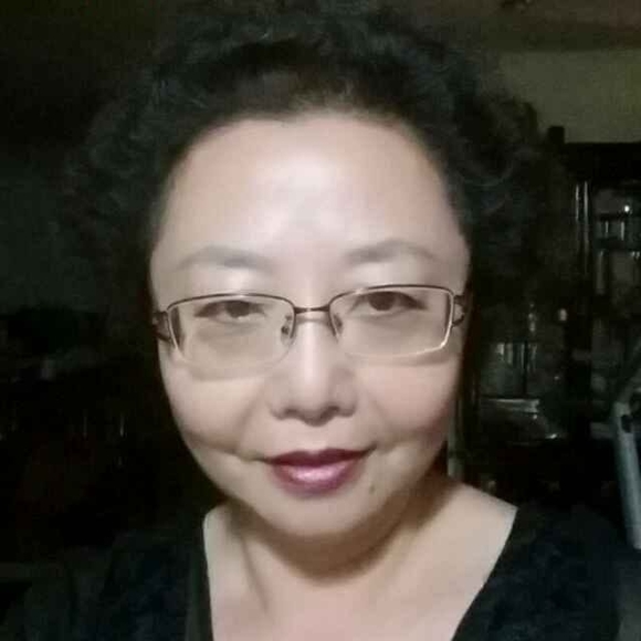 Profile Picture of Christine Tsai (@christinetsa780) on Poshmark