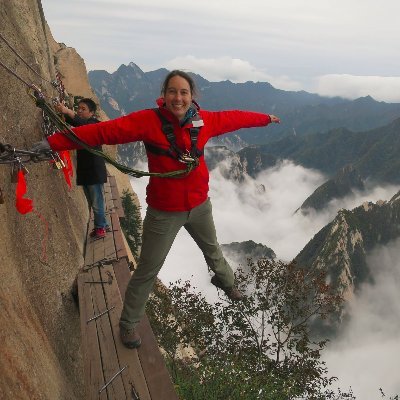 Profile Picture of Lisa Gralinski (@LisaGralinski) on Twitter