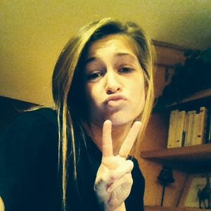 Profile Picture of Annie Walbridge (@annie.2.18) on Myspace
