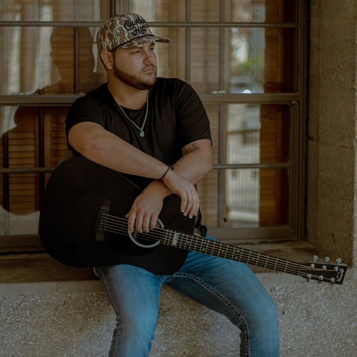 Profile Picture of StephenQuinnMusic (@stephenquinnmusic) on Tiktok
