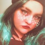 Profile Picture of Autumn Aurora (@autumn.fallsinto.auroras) on Instagram