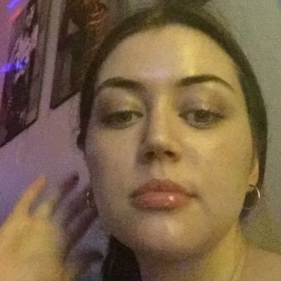 Profile Picture of Ash (@ashIeywiIIiams) on Twitter