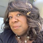 Profile Picture of Gwendolyn Austin.Davis (@classydiamondlady) on Instagram
