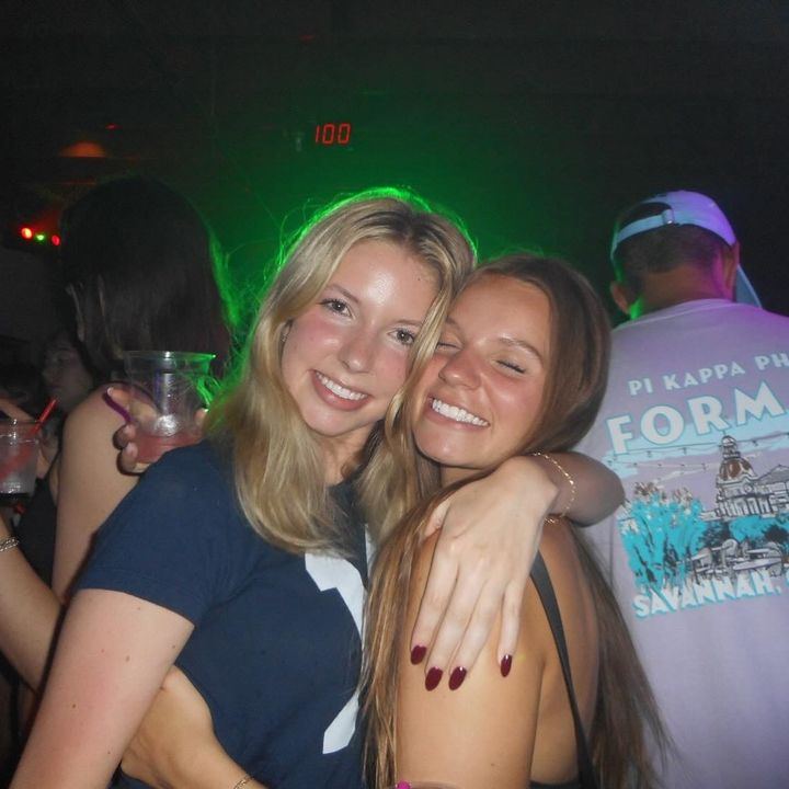 Profile Picture of alex (@imalexapple) on Tiktok