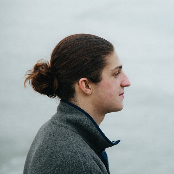 Profile Picture of Andrew Woodward (@itsvndy) on Poshmark