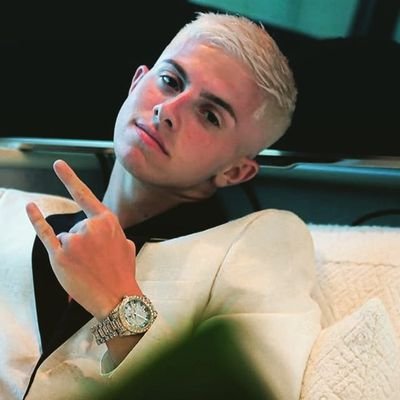 Profile Picture of Etienne Bryan (@EtienneBryan1) on Twitter