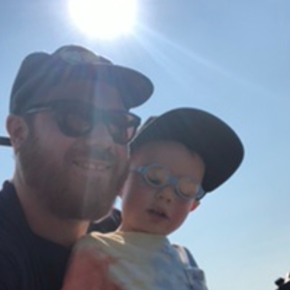 Profile Picture of Austin Mankey (@mankatron) on Poshmark