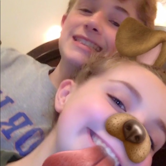 Gracie White - Poshmark Profile Picture of Gracie White (@gracieewhitee) on Poshmark