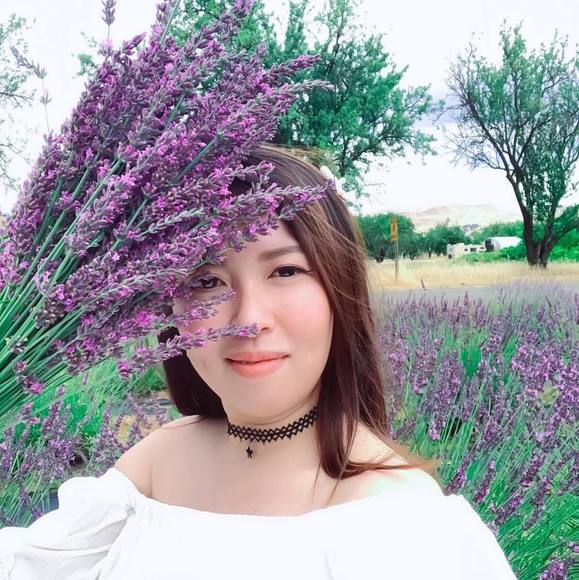 Min Min - Poshmark Profile Picture of Min Min (@minminqq) on Poshmark