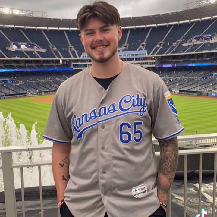 Profile Picture of IanBrady (@@ianbrady44) on Tiktok