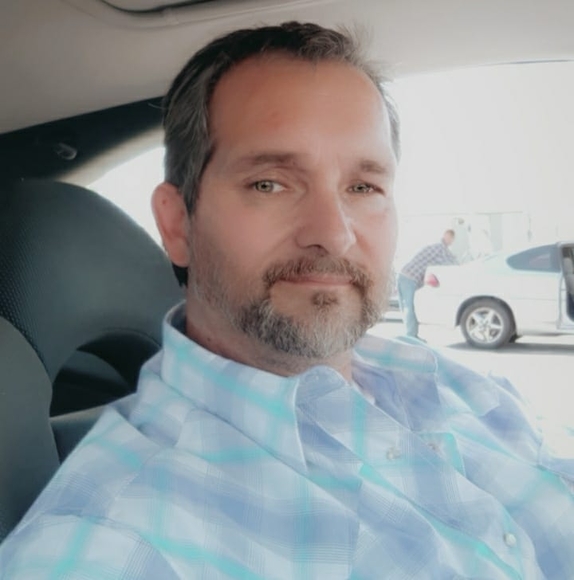 Profile Picture of Christopher Gamblin (@christophergamb) on Poshmark