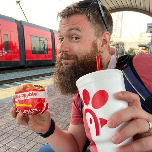 Daniel Strutz - Poshmark Profile Picture of Daniel Strutz (@danielstrutz) on Poshmark