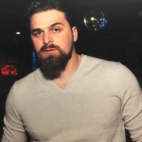 Profile Picture of Dardan Muqaj (@dardanmuqaj) on Poshmark
