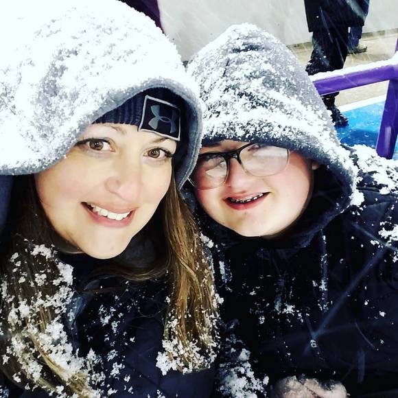 Profile Picture of Kristen Cozzens (@krislun80) on Poshmark