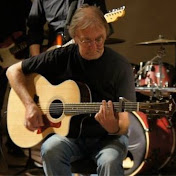 Profile Picture of David (Willie) Lang (@MrSlowhandmac) on Youtube