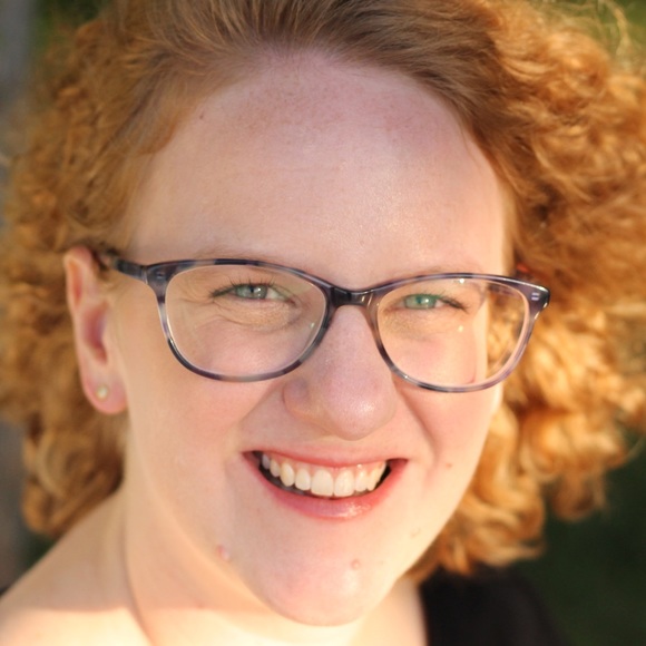 Profile Picture of Betsy Heimburger (@eheimburger) on Poshmark
