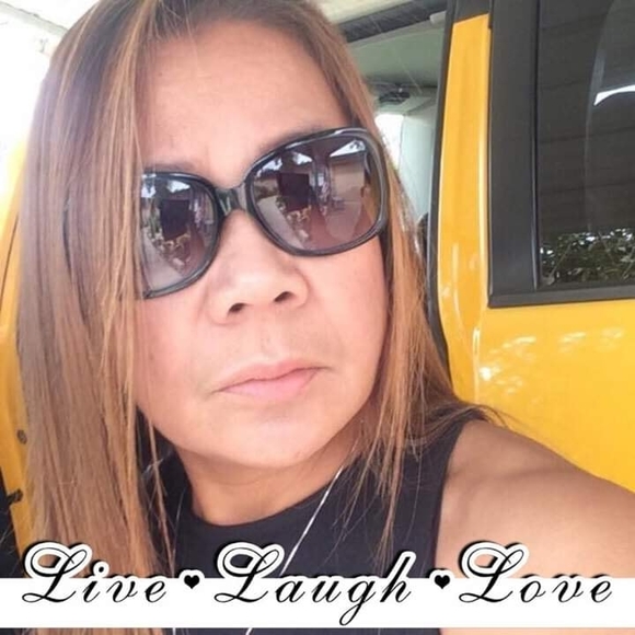 Gloria Ayson - Poshmark Profile Picture of Gloria Ayson (@gloria1357) on Poshmark