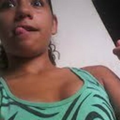 Profile Picture of Clara Loren Costa (@ClaraLorenCosta) on Twitter