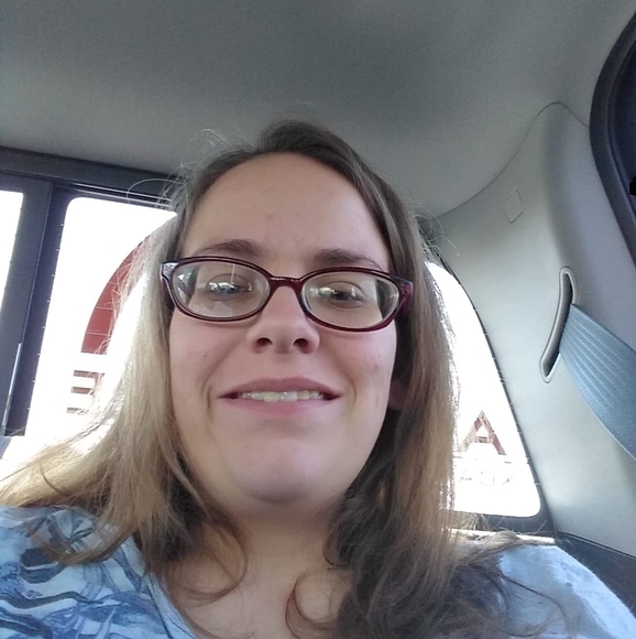 Profile Picture of Jenny may Sturman brown (@jenb7548) on Poshmark
