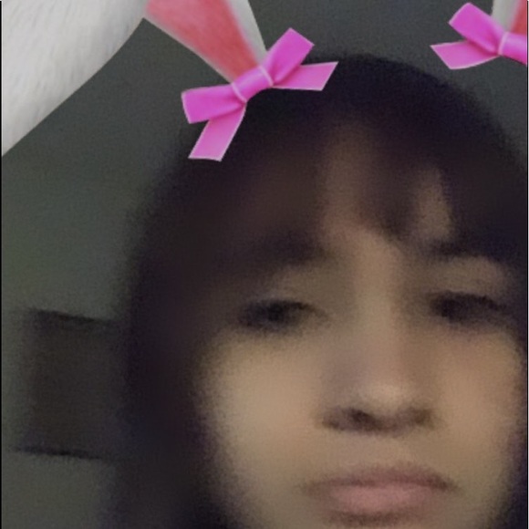 Profile Picture of Aileen Soto (@aileensoto498) on Poshmark